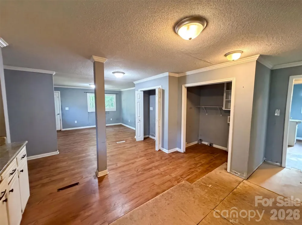 831 Fairview Street Kannapolis, NC 28083
