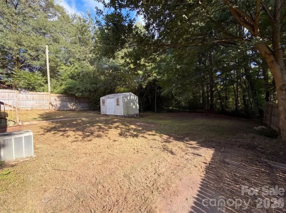831 Fairview Street Kannapolis, NC 28083