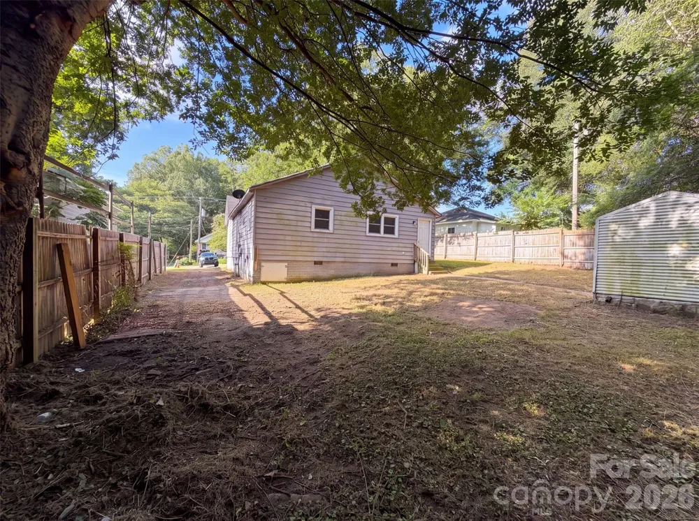 831 Fairview Street Kannapolis, NC 28083
