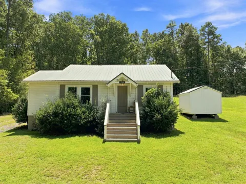 244 Pleasant Valley Road SE