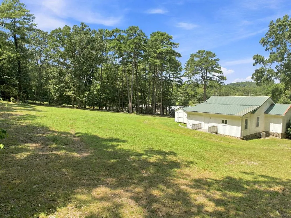 244 Pleasant Valley Road SE Silver Creek, GA 30173