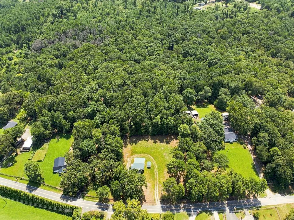 244 Pleasant Valley Road SE Silver Creek, GA 30173
