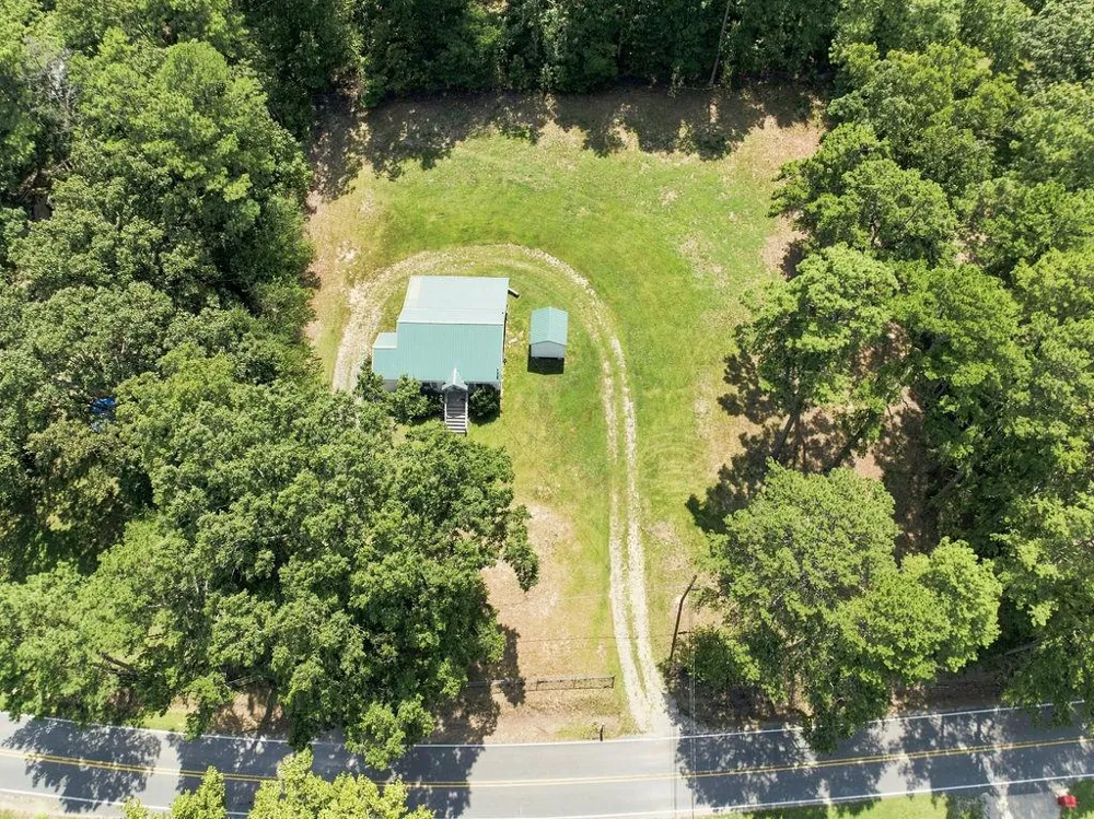 244 Pleasant Valley Road SE Silver Creek, GA 30173