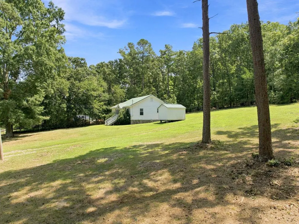 244 Pleasant Valley Road SE Silver Creek, GA 30173