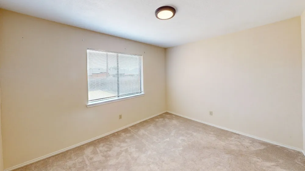 853 W Wintergreen Road Lancaster, TX 75134