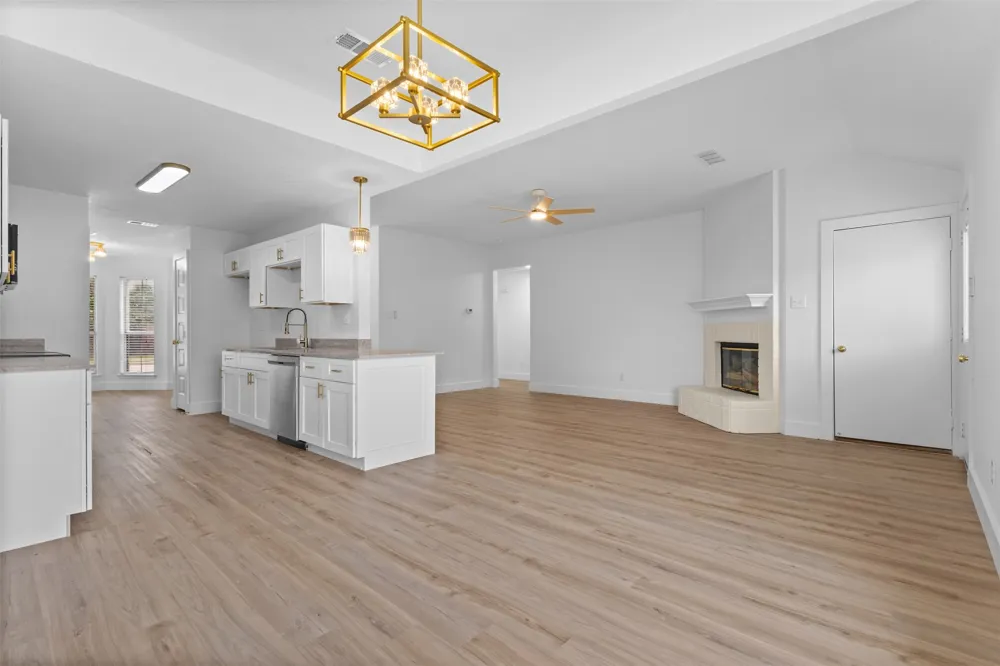 7205 Airline Drive Rowlett, TX 75089