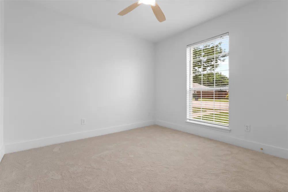 7205 Airline Drive Rowlett, TX 75089