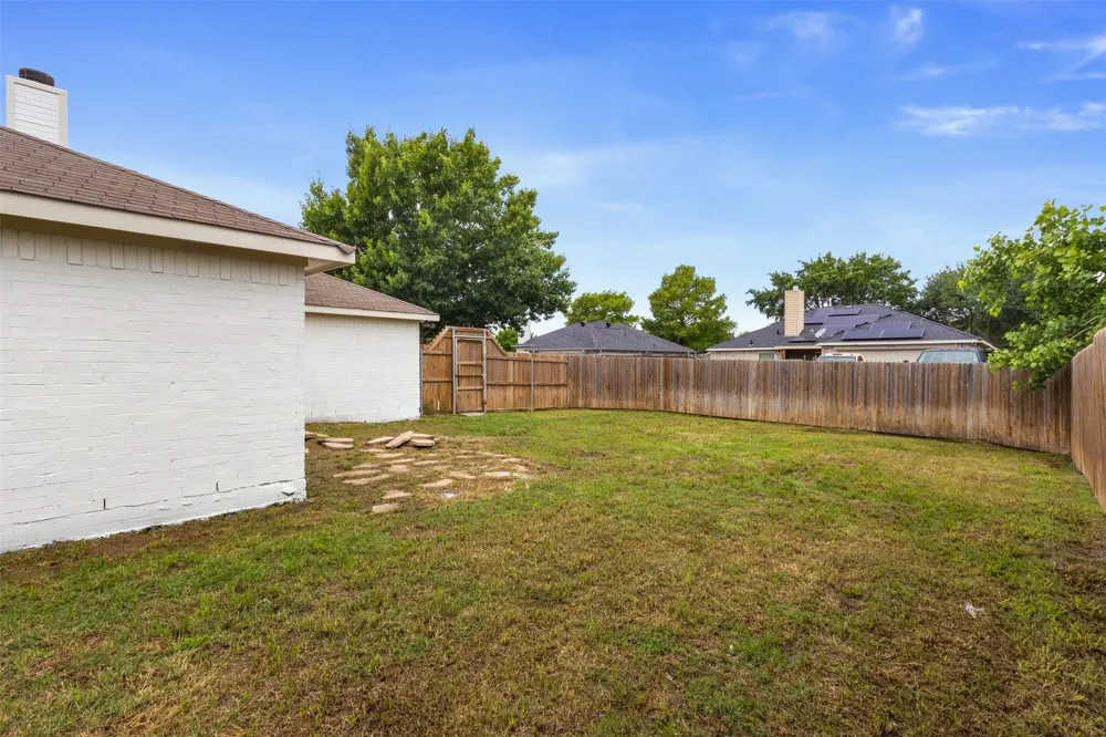 7205 Airline Drive Rowlett, TX 75089