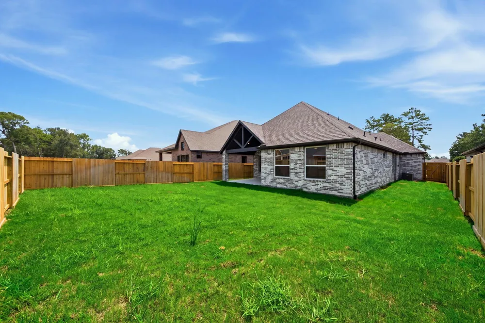 21952 Rolling Green Porter, TX 77365