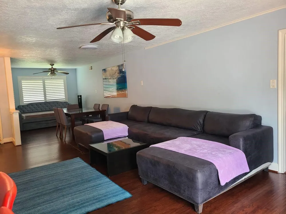5515 W Airport Boulevard Houston, TX 77035