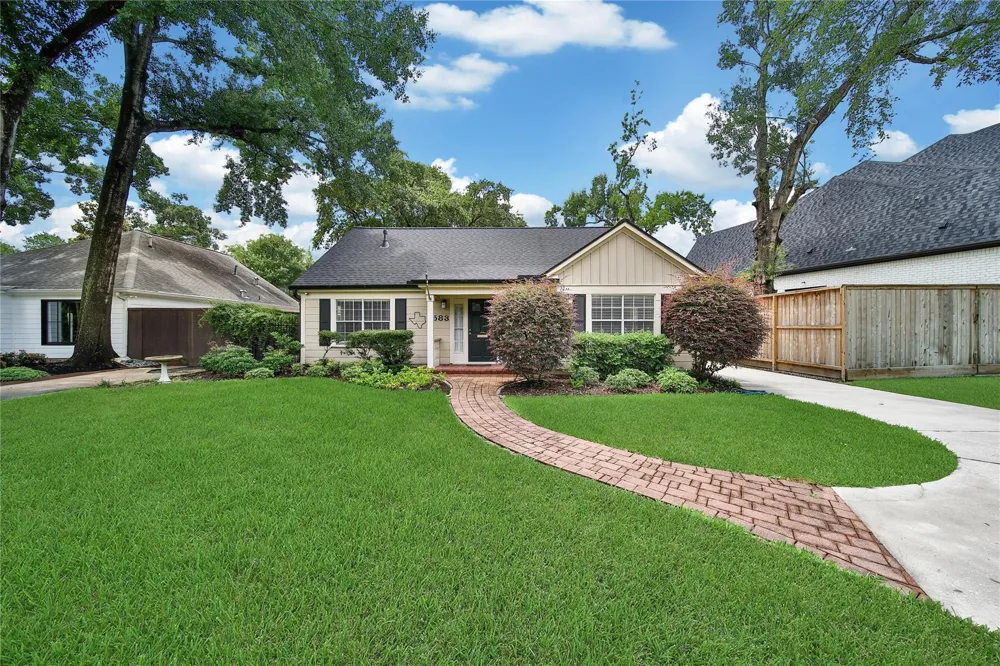 1583 Sue Barnett Drive Houston, TX 77018