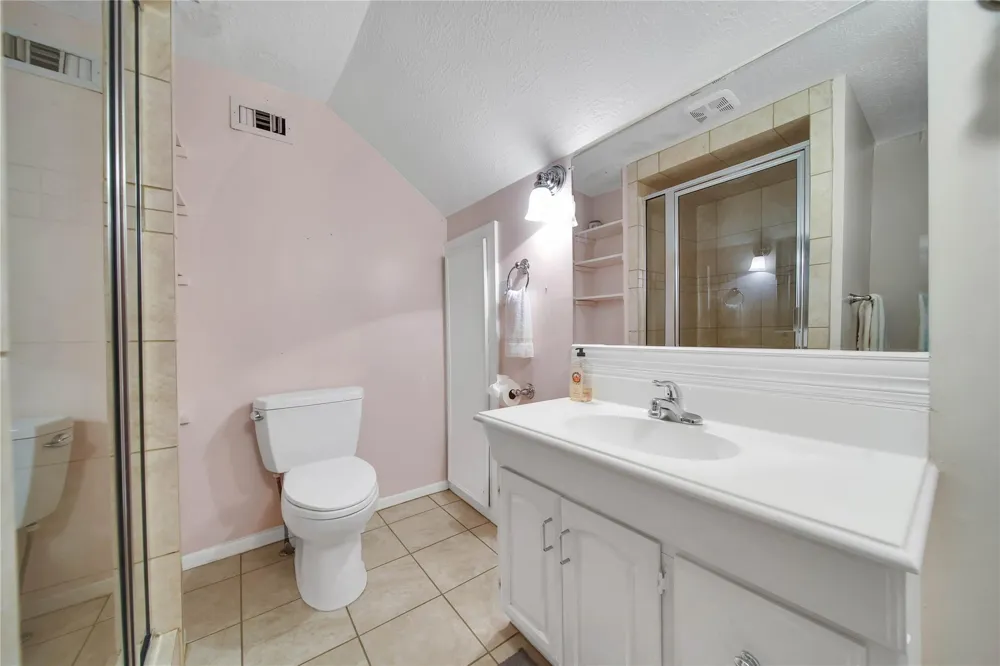 1583 Sue Barnett Drive Houston, TX 77018