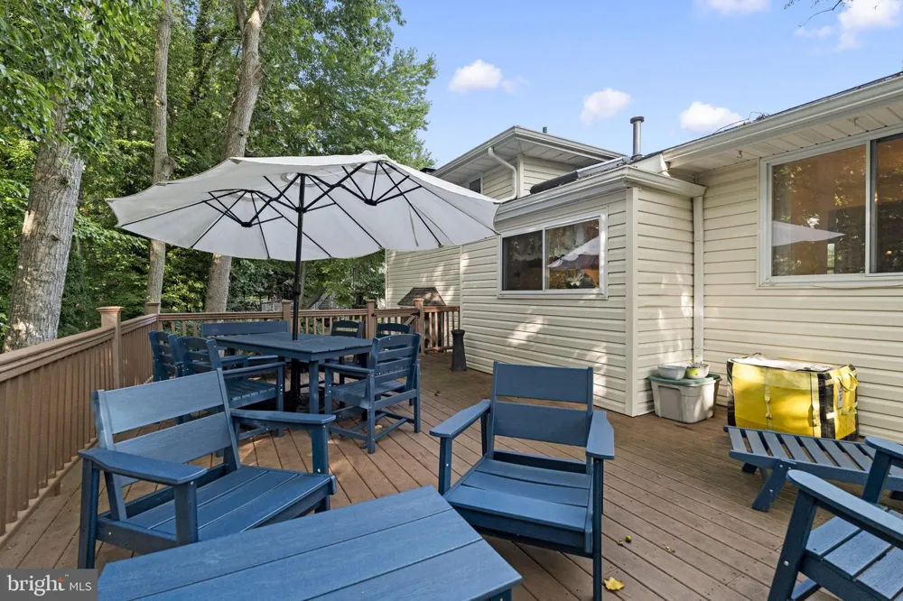 240 WINDING WAY ROAD Stratford, NJ 08084