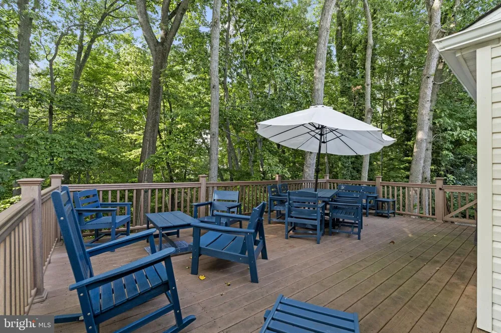 240 WINDING WAY ROAD Stratford, NJ 08084
