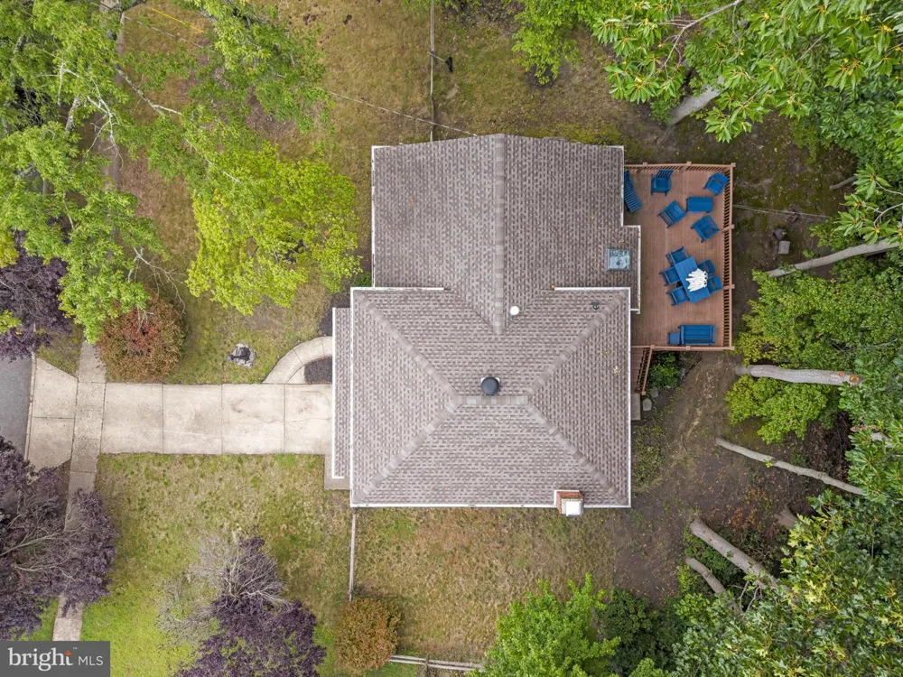 240 WINDING WAY ROAD Stratford, NJ 08084