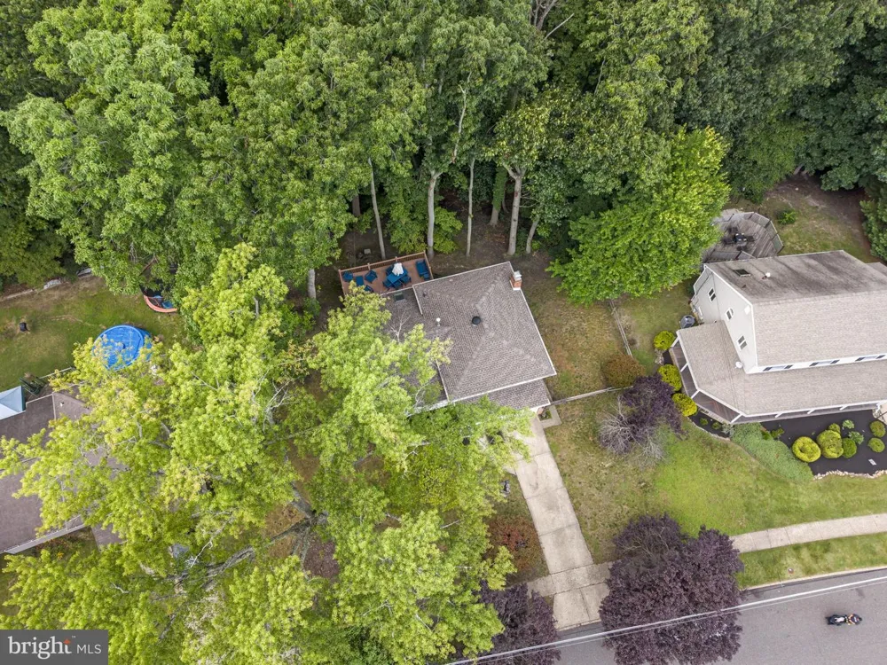 240 WINDING WAY ROAD Stratford, NJ 08084