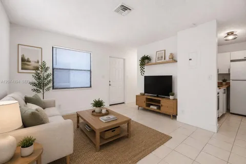 1020 NW 6th Ave #2