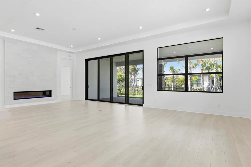 9525 St Germain Drive Palm Beach Gardens, FL 33412