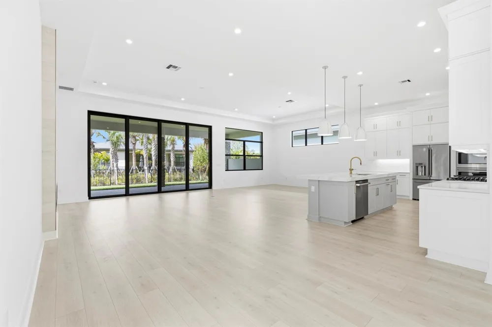 9525 St Germain Drive Palm Beach Gardens, FL 33412