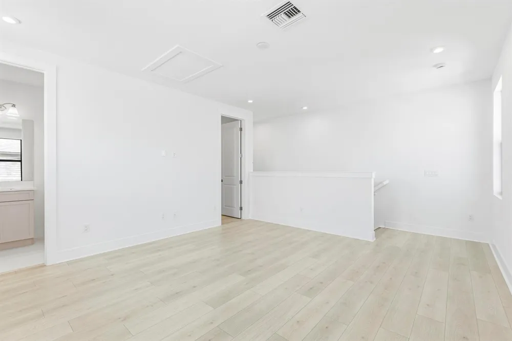 9525 St Germain Drive Palm Beach Gardens, FL 33412