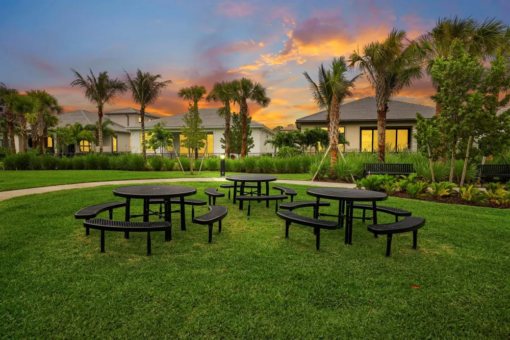 9525 St Germain Drive Palm Beach Gardens, FL 33412