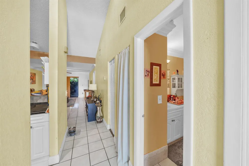 3920 SW 69th Terrace #7-S Miramar, FL 33023