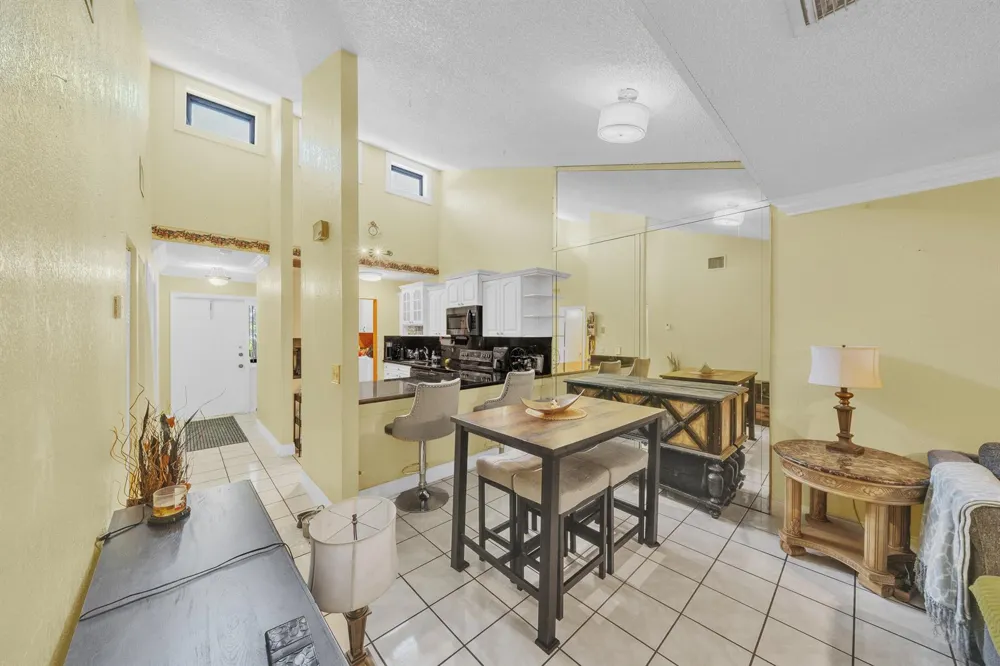 3920 SW 69th Terrace #7-S Miramar, FL 33023
