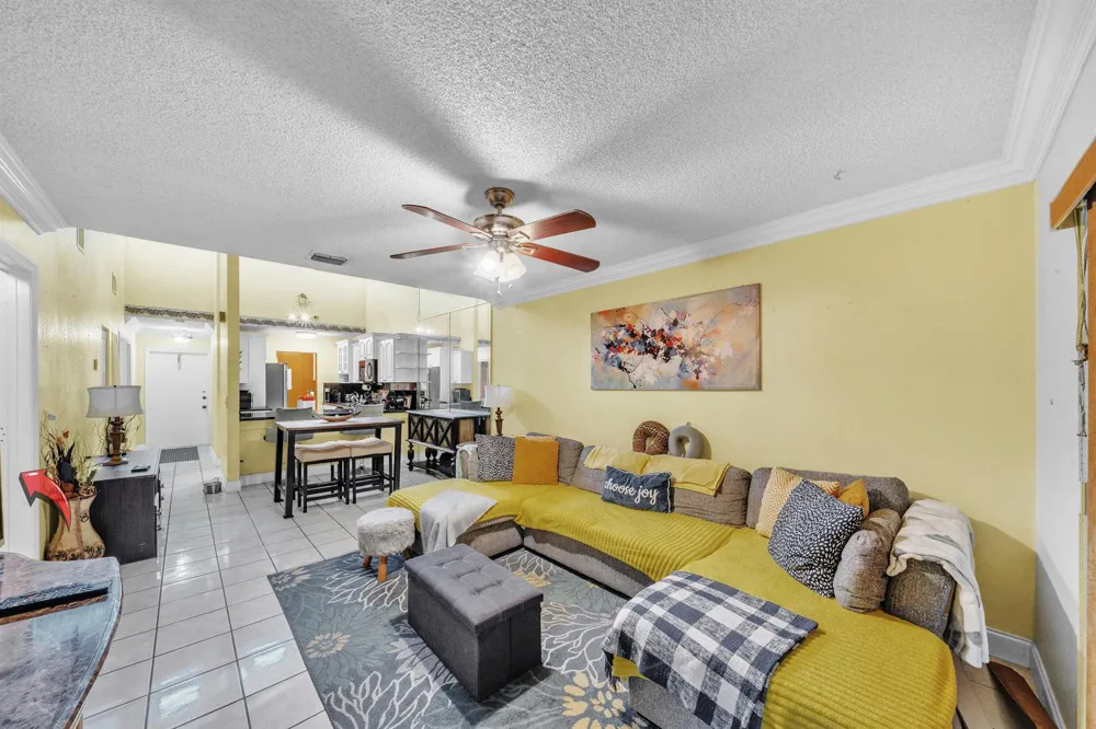 3920 SW 69th Terrace #7-S Miramar, FL 33023