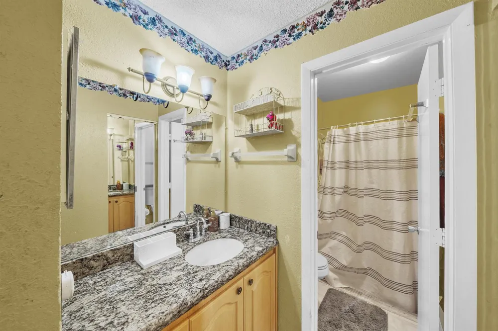 3920 SW 69th Terrace #7-S Miramar, FL 33023