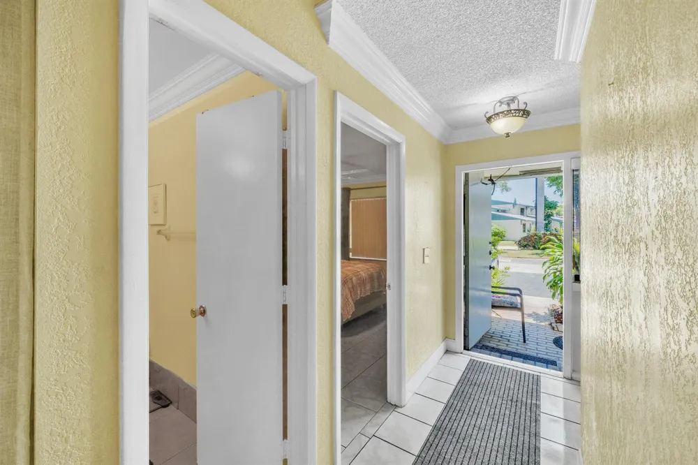 3920 SW 69th Terrace #7-S Miramar, FL 33023