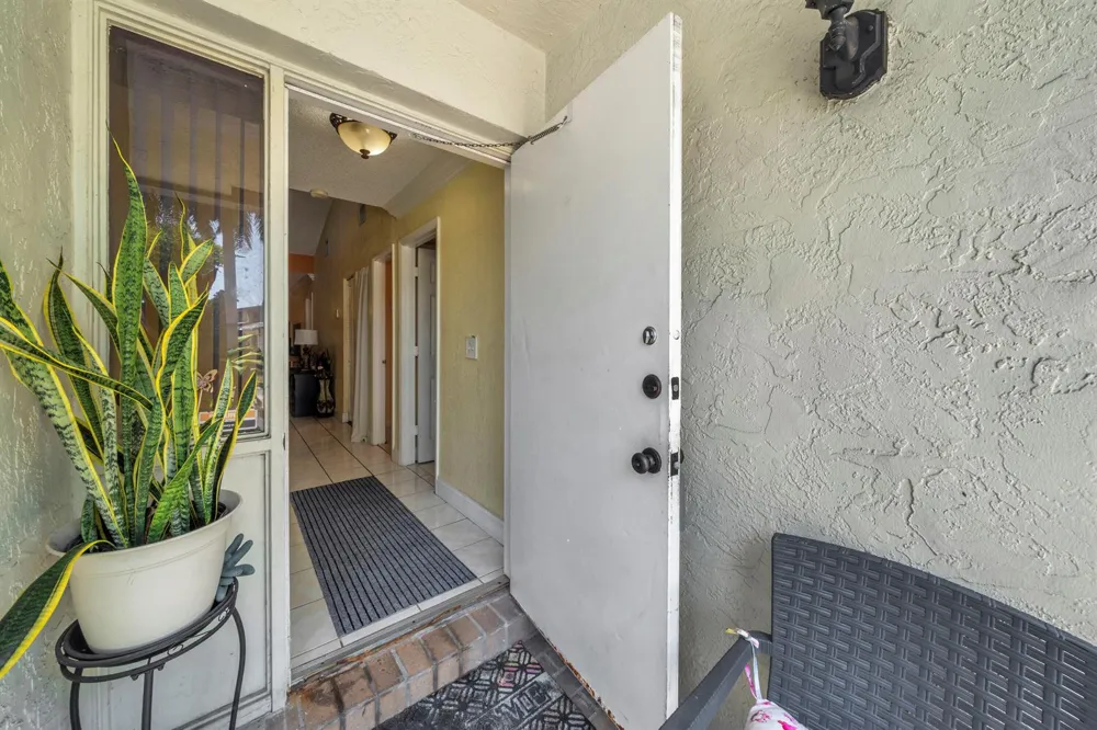 3920 SW 69th Terrace #7-S Miramar, FL 33023