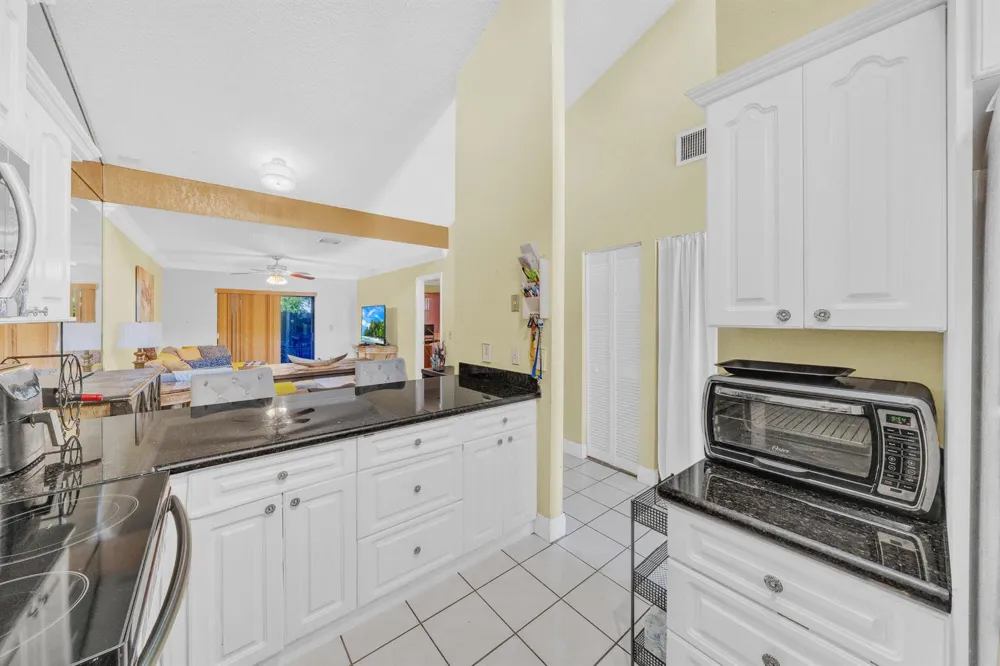 3920 SW 69th Terrace #7-S Miramar, FL 33023