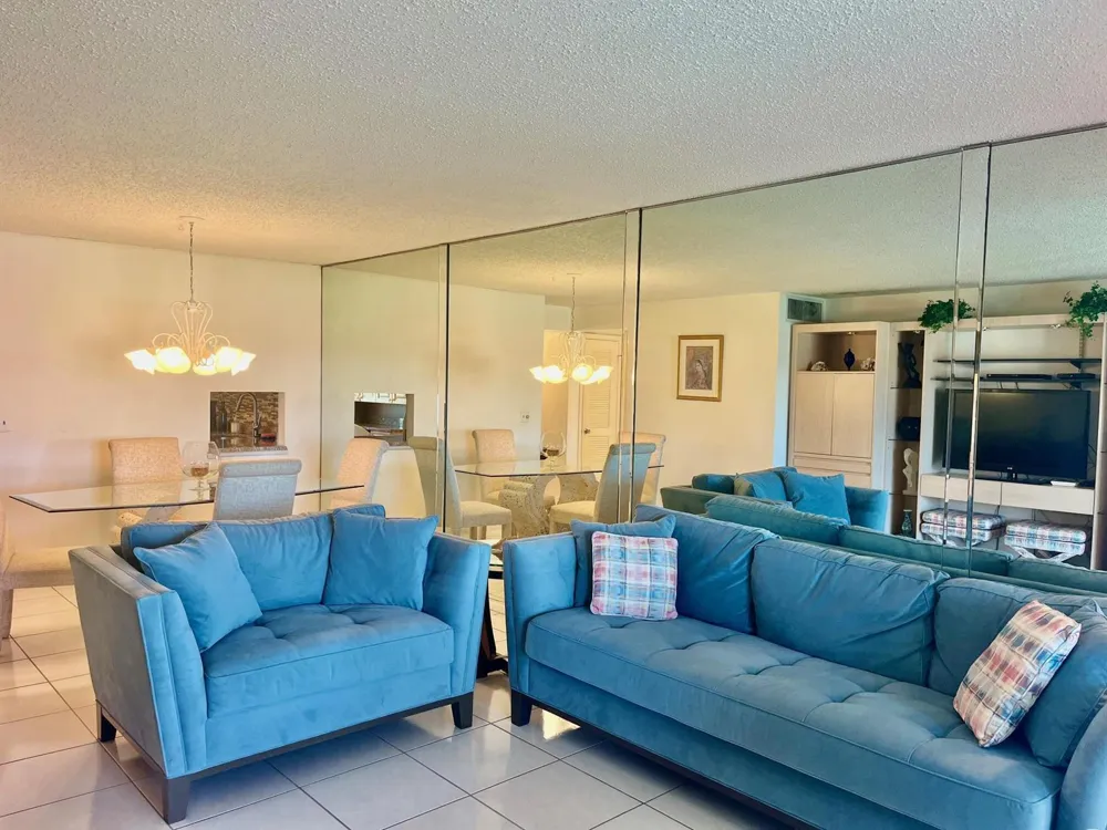 4090 TIVOLI COURT #301 Lake Worth, FL 33467