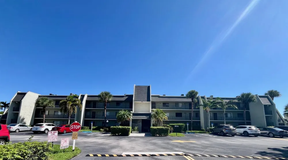 4090 TIVOLI COURT #301 Lake Worth, FL 33467