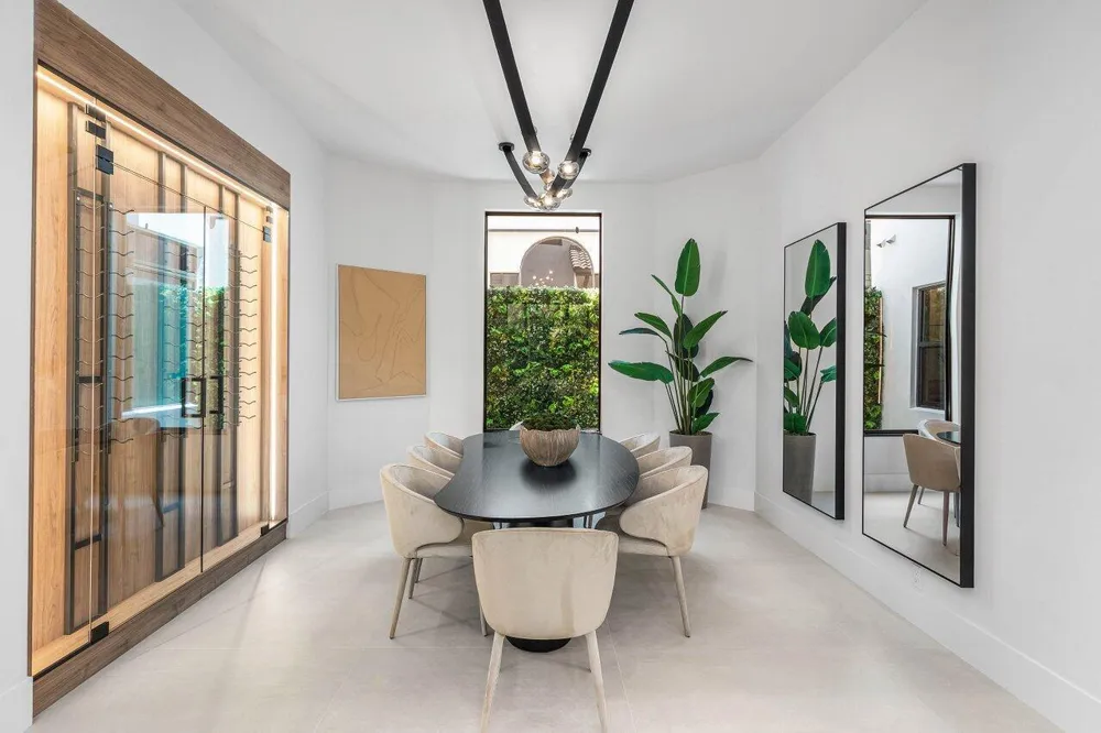 17931 LAKE AZURE WAY Boca Raton, FL 33496