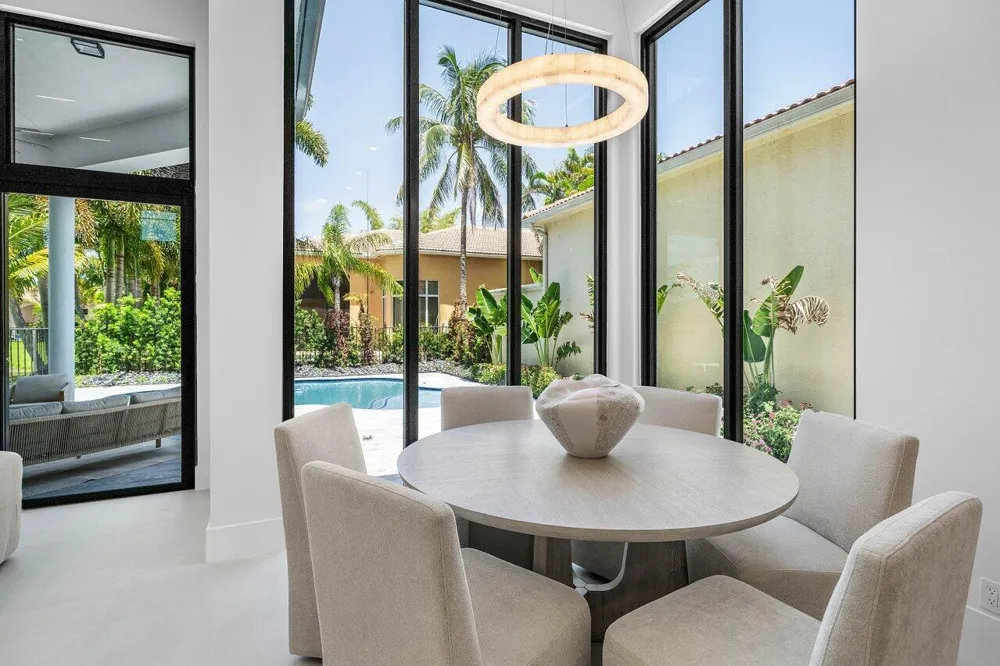 17931 LAKE AZURE WAY Boca Raton, FL 33496
