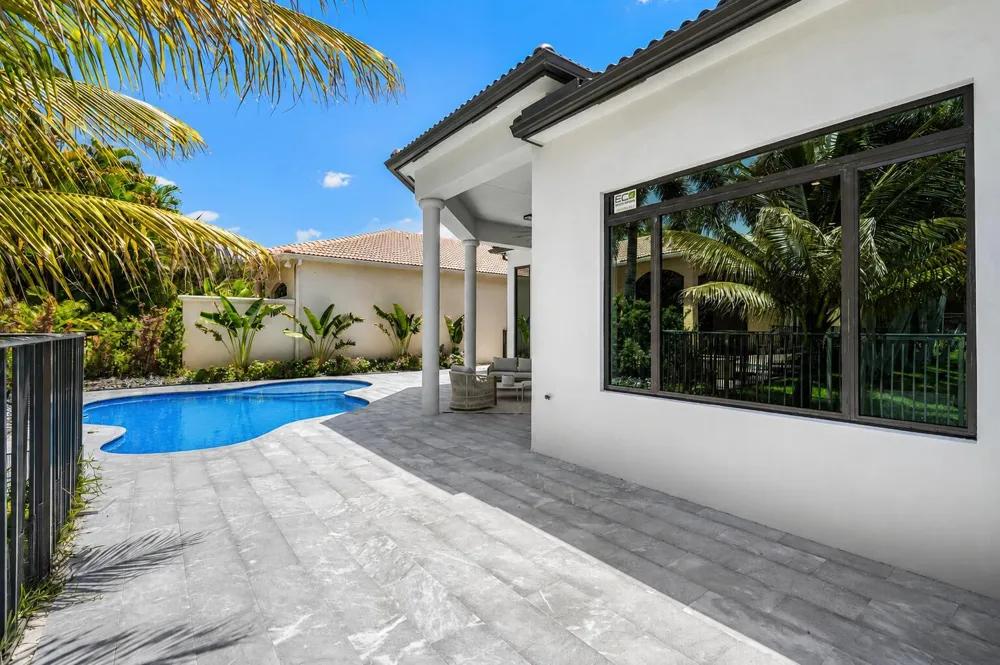 17931 LAKE AZURE WAY Boca Raton, FL 33496