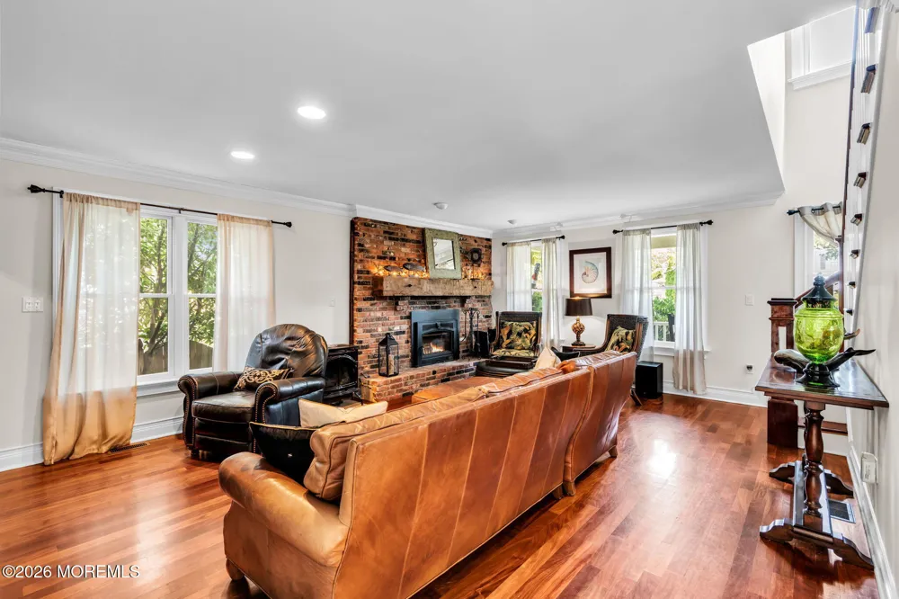993 Atlantic Avenue Manasquan, NJ 08736