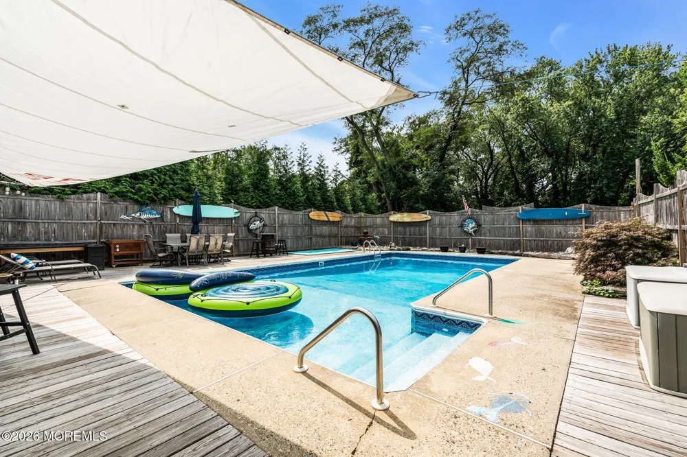 993 Atlantic Avenue Manasquan, NJ 08736