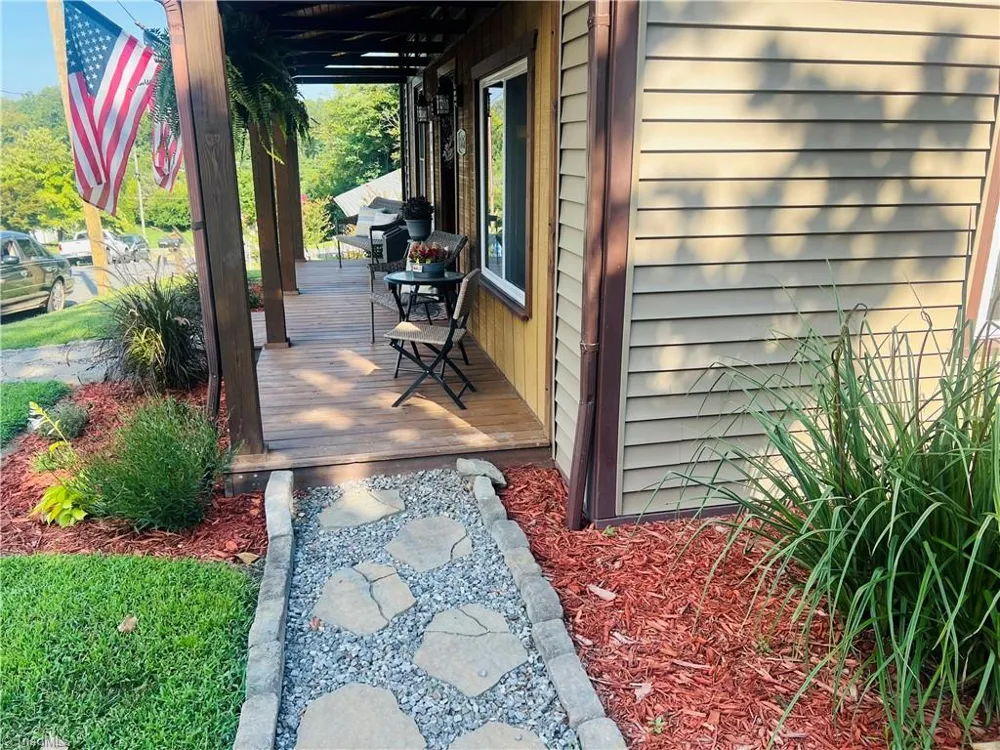 535 E Haymore Street Mount Airy, NC 27030