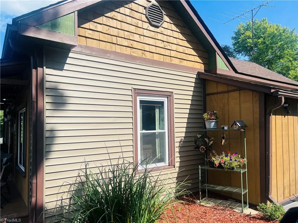 535 E Haymore Street Mount Airy, NC 27030
