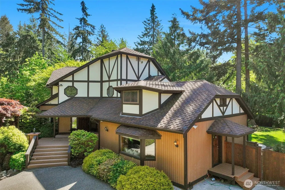 5204 178th Avenue E Lake Tapps, WA 98391