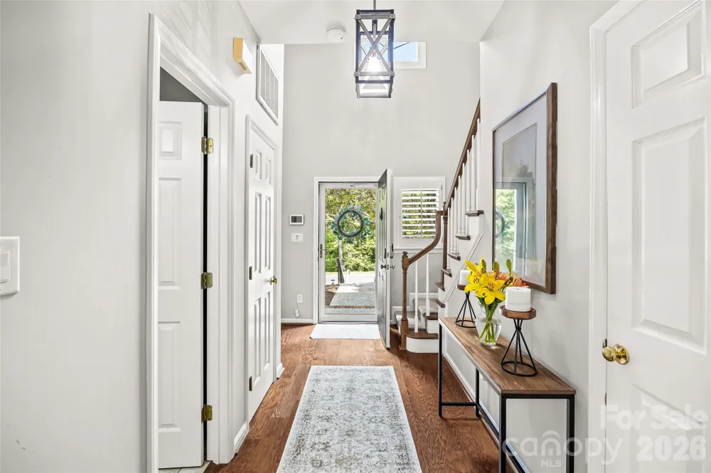 5933 Fitzwilliams Lane Charlotte, NC 28270