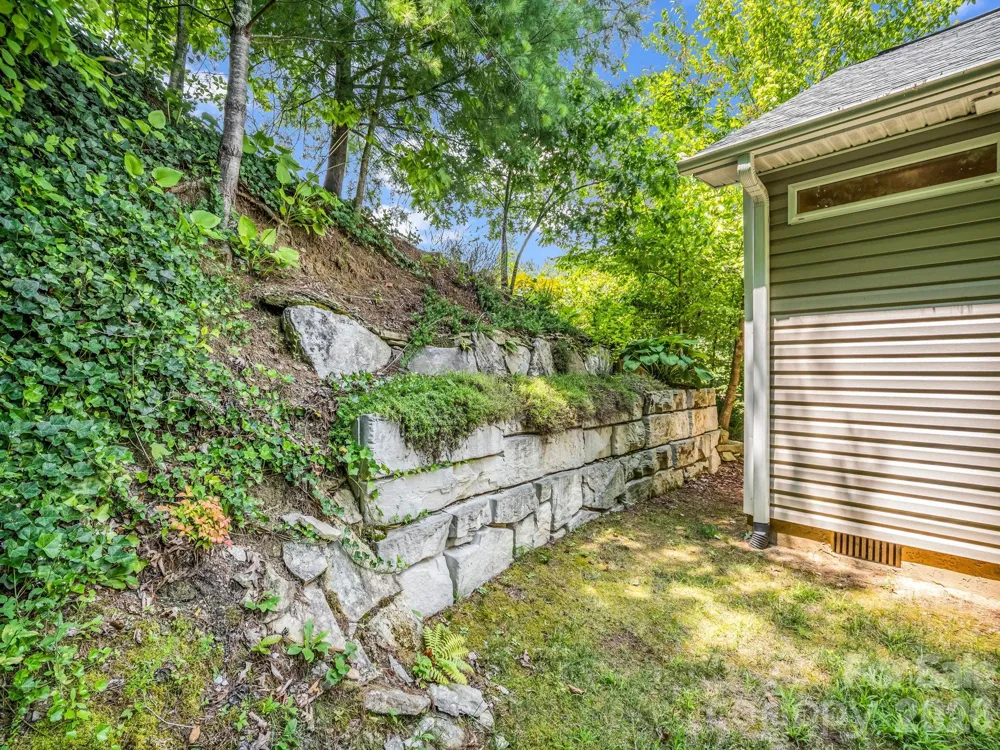 101 Plato Place Etowah, NC 28729