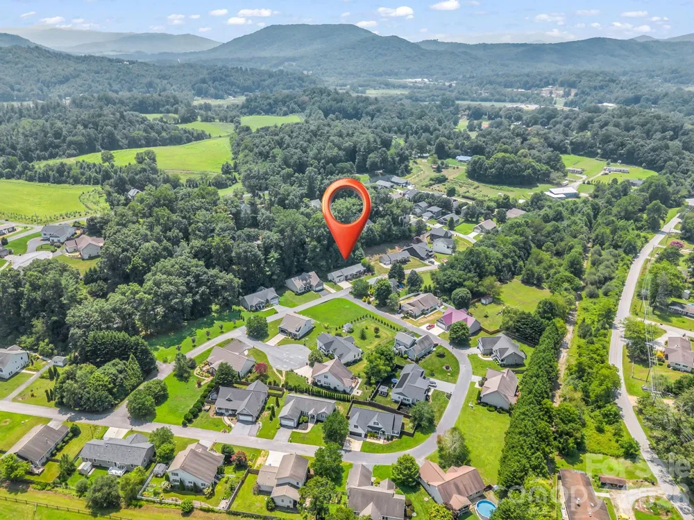 101 Plato Place Etowah, NC 28729