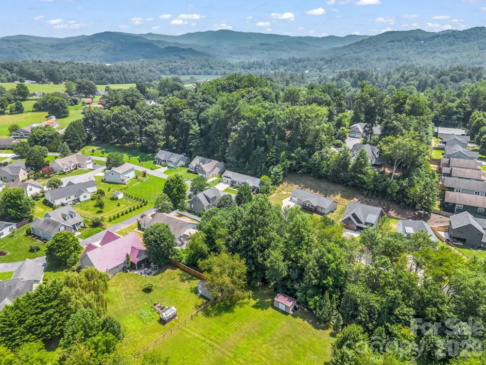 101 Plato Place Etowah, NC 28729