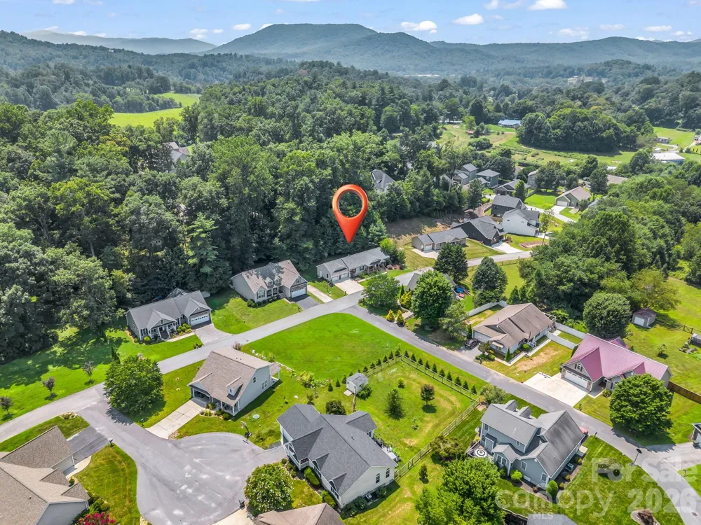 101 Plato Place Etowah, NC 28729