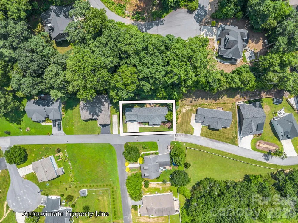 101 Plato Place Etowah, NC 28729