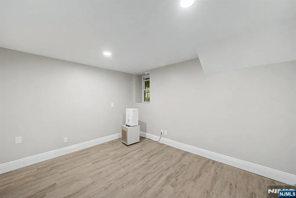 16 Foulton Terrace Sussex, NJ 07461