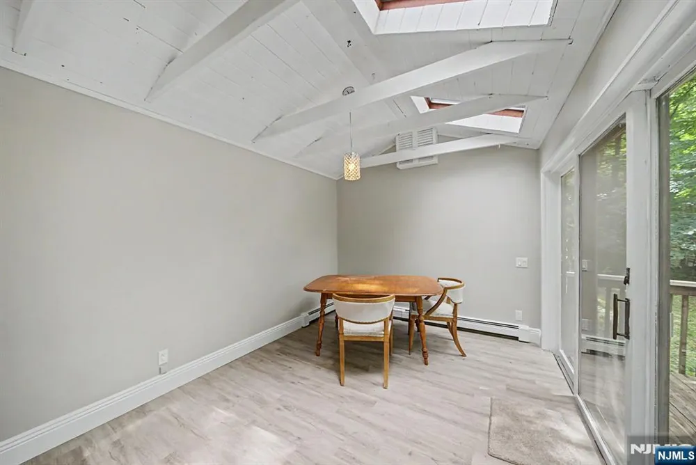 16 Foulton Terrace Sussex, NJ 07461